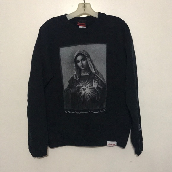 Sweater - Picture 1 of 4